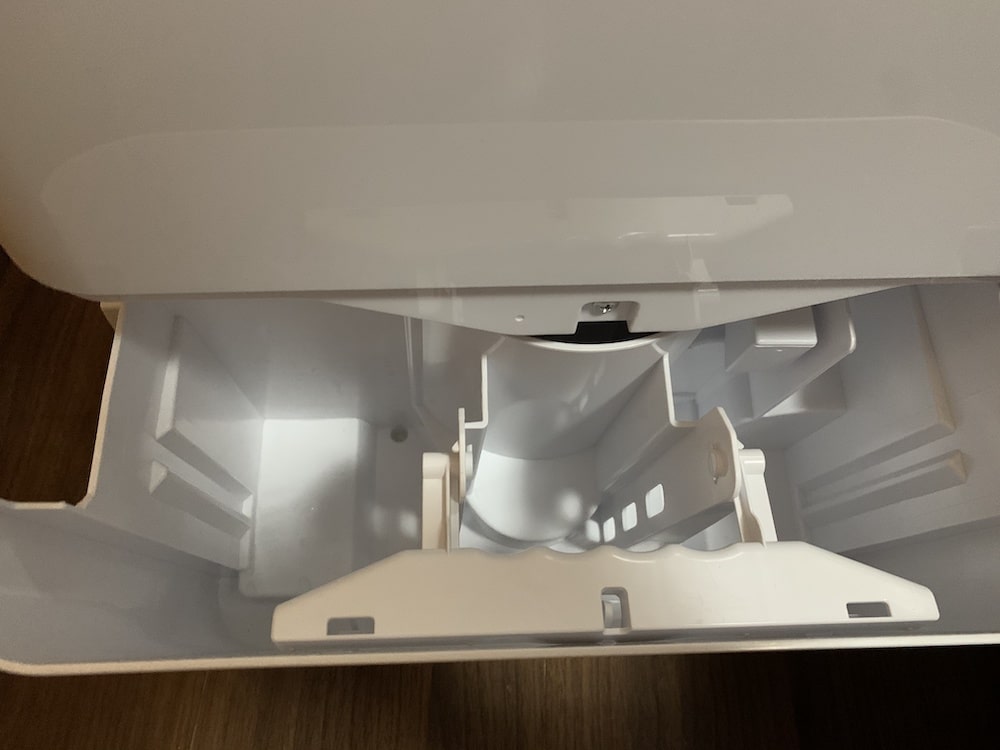 ¿Cuánta agua debe recoger un deshumidificador en un día?